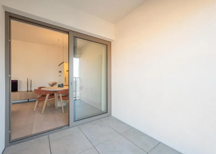 Modern With Terrace & Sea View