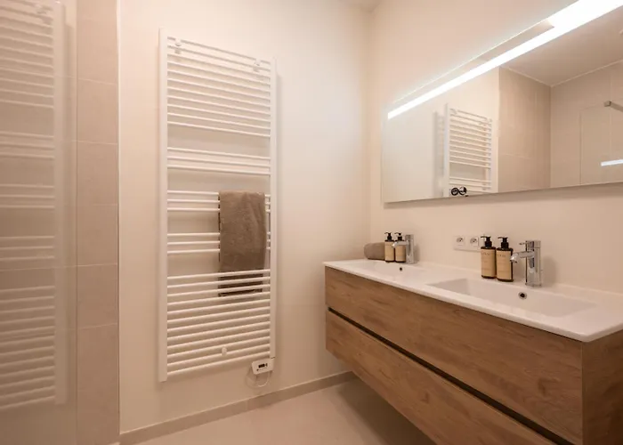 Modern With Terrace & Sea View 公寓