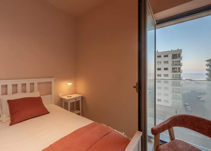 Modern With Terrace & Sea View 公寓 *